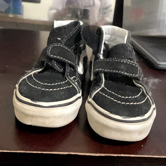 Vans boys size 11 - Picture 4 of 4